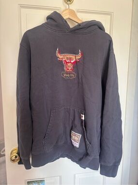 CHICAGO BULLS HOODIE